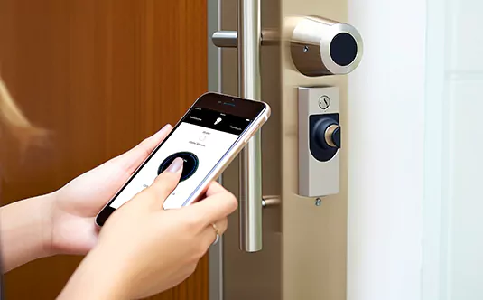 Access Management in Country Club, FL