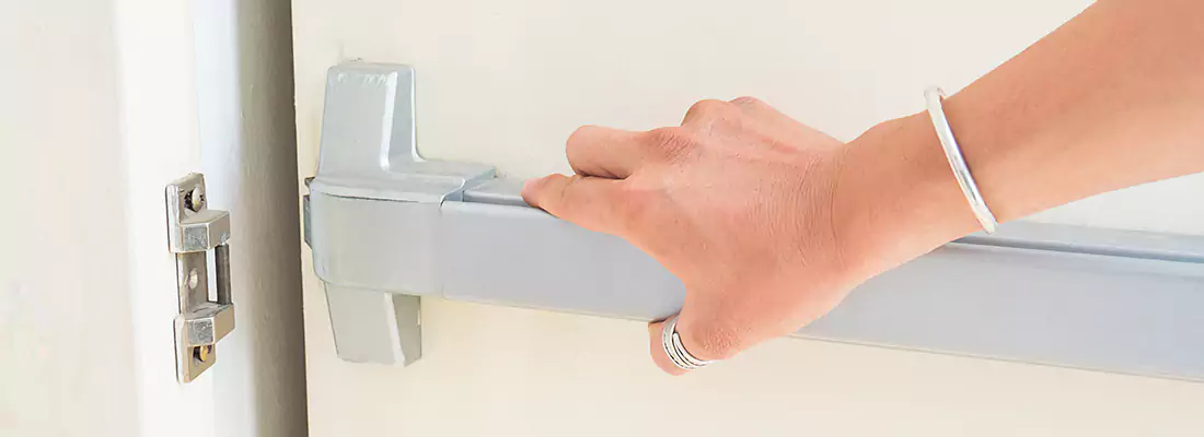 Fast and Affordable Door Panic Bar Installation in Country Club, FL